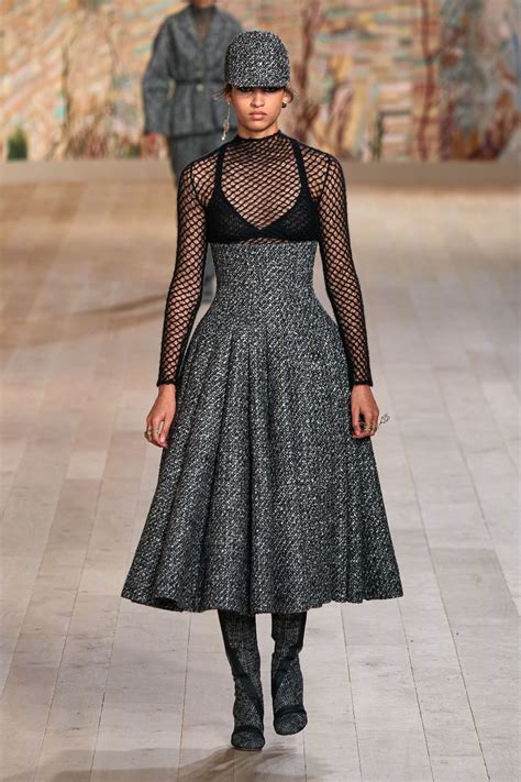 dior weihnachtslook 2021|christian dior dresses 2021.